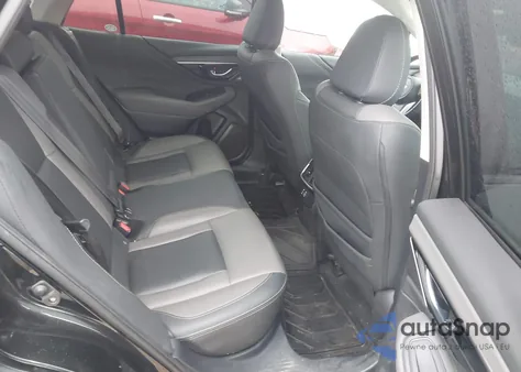 2023 Subaru Outback Onyx Edition z USA, uszkodzony, nr VIN 4S4BTAJC9P3125811